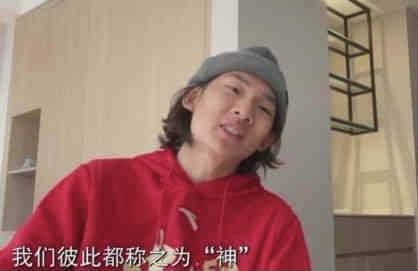难怪戏剧和电影会成为他执著一生的对象，直至现在(已是88岁高龄的老人)。